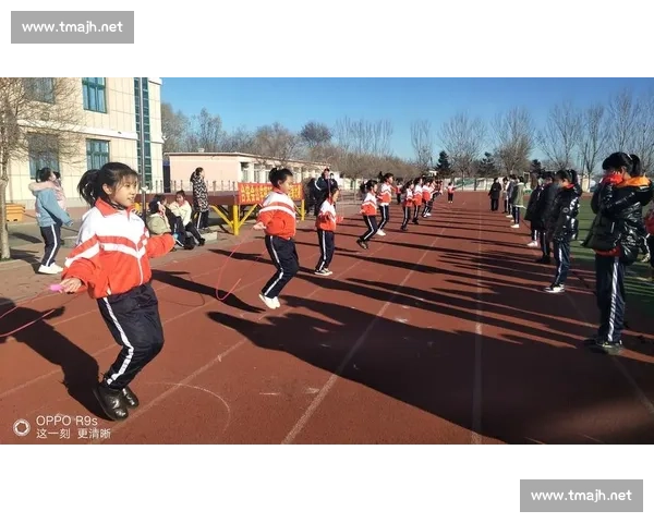 激情飞跃青春律动展现国际跳绳赛场精彩瞬间